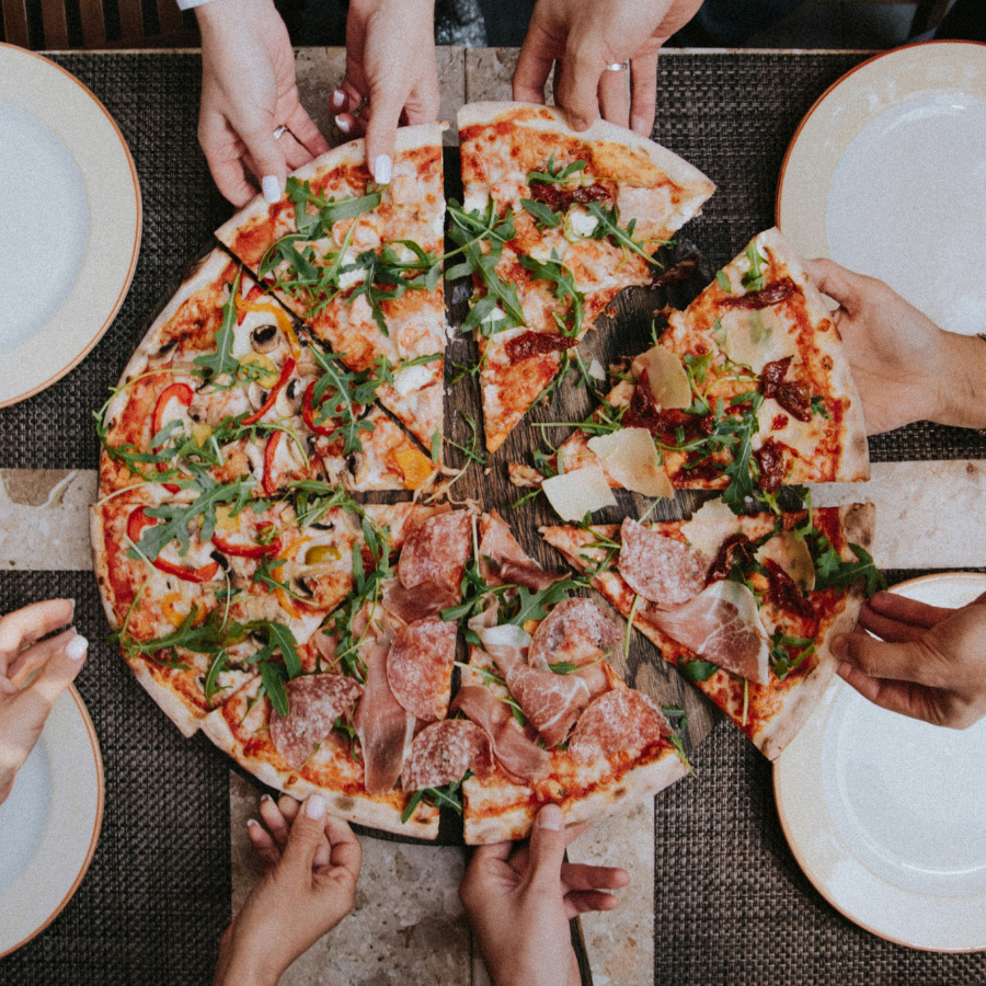 How to Choose the Right Pizza Peel for Your Kitchen
